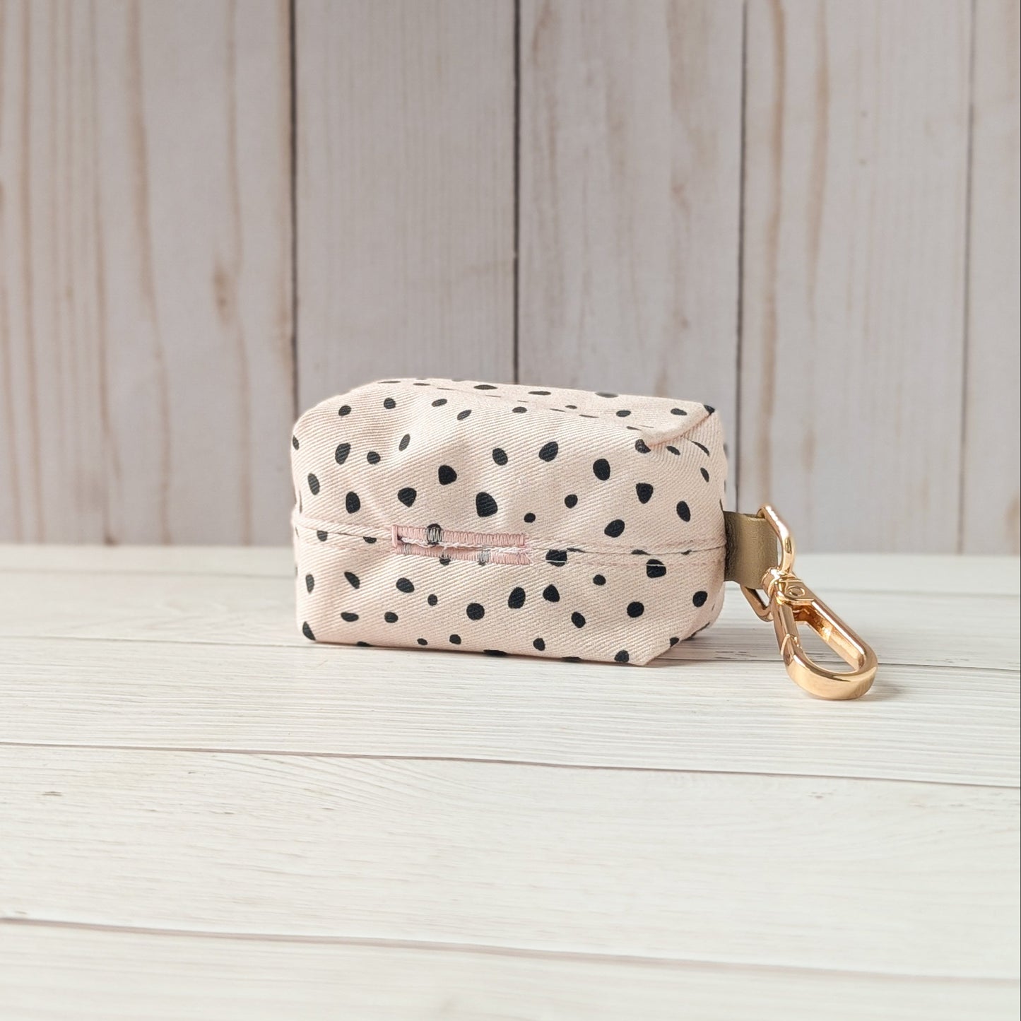 DOTTY Poop bag holder