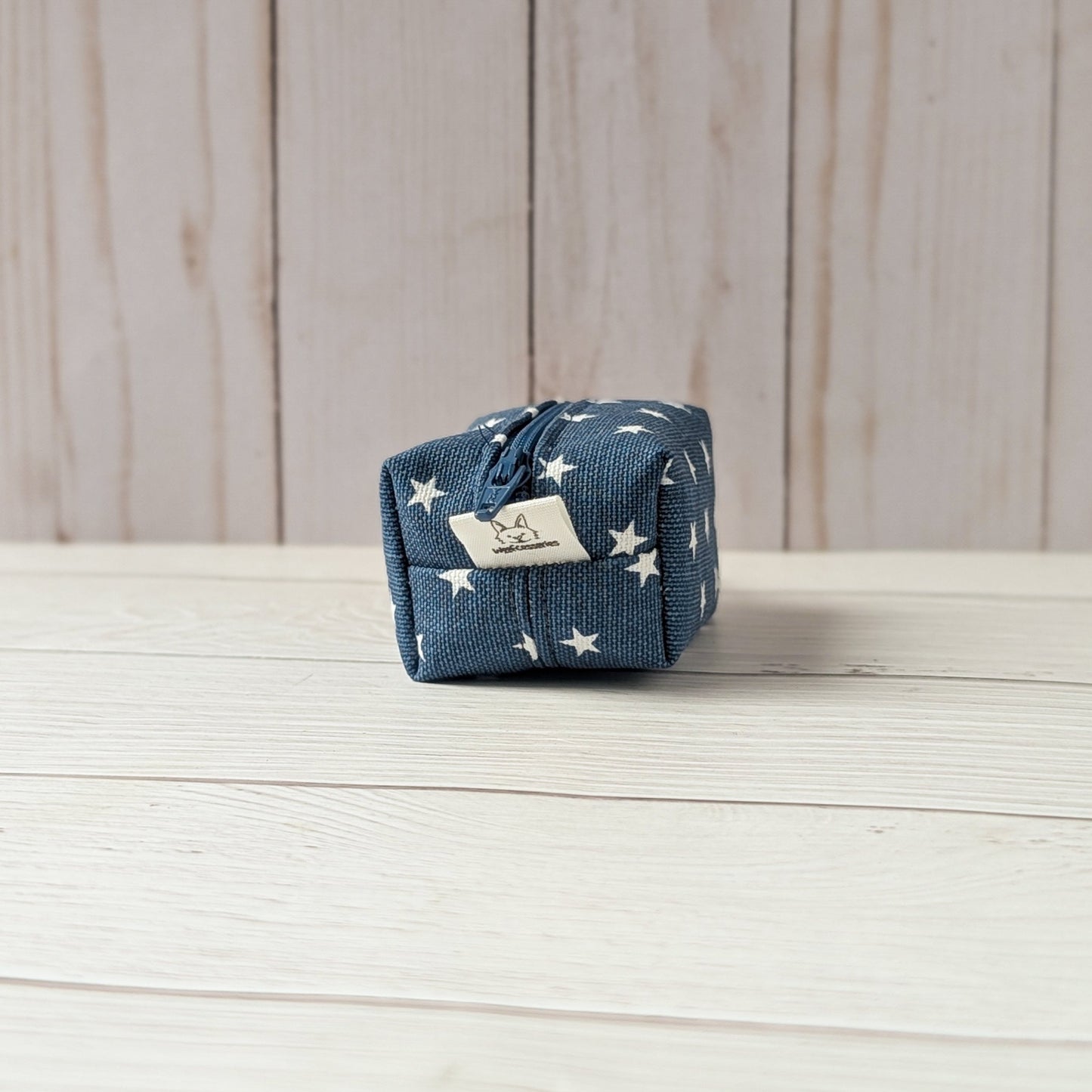 STARRY Poop bag holder
