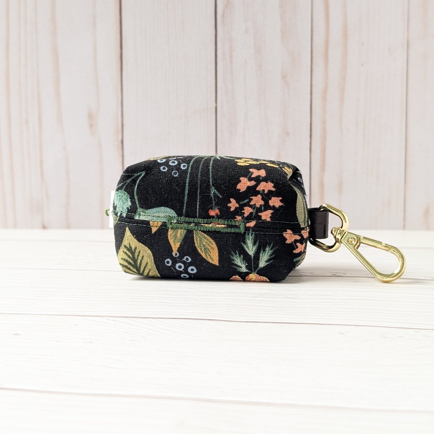 DARK FLORALS Poop bag holder