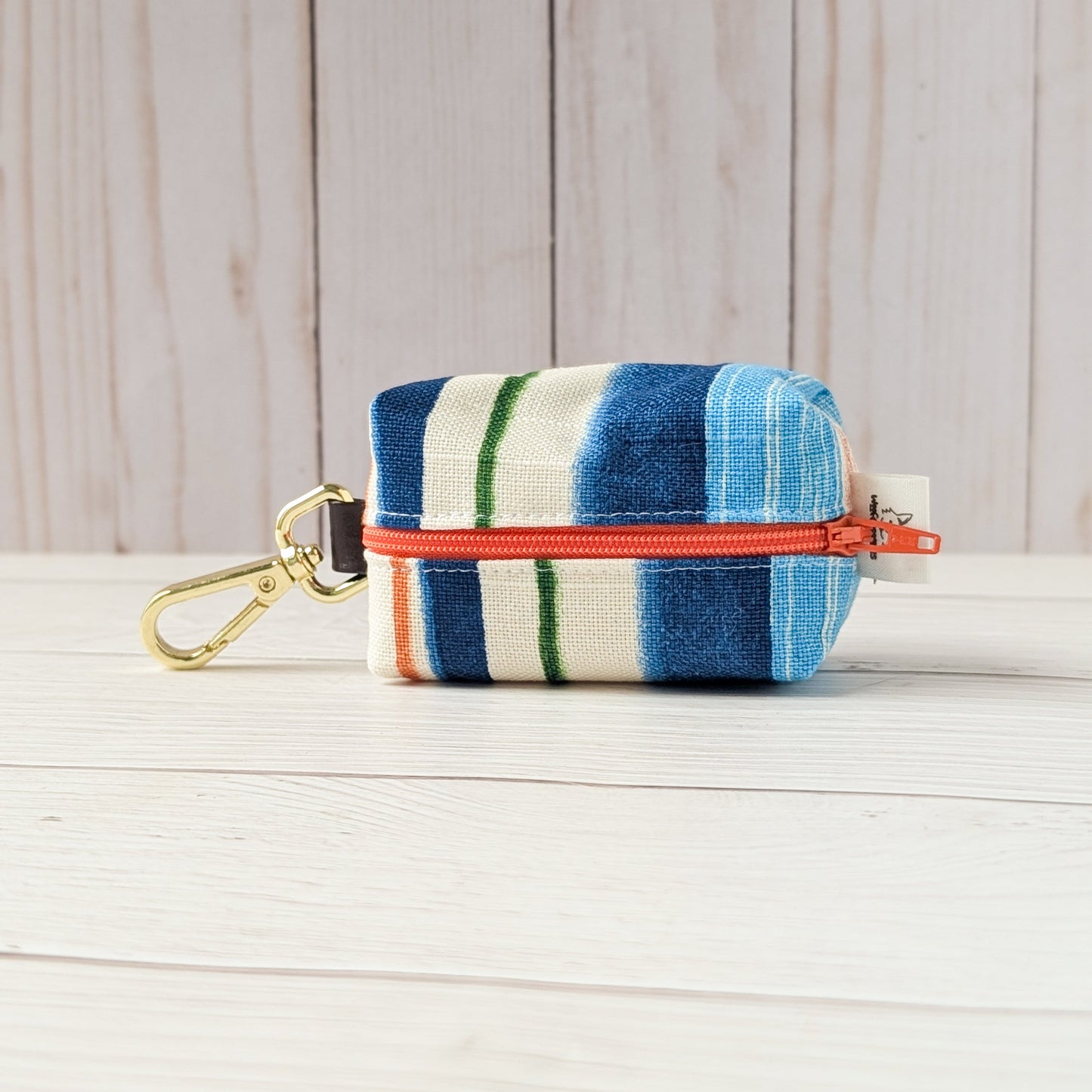 DESERT SHIP Poop bag holder