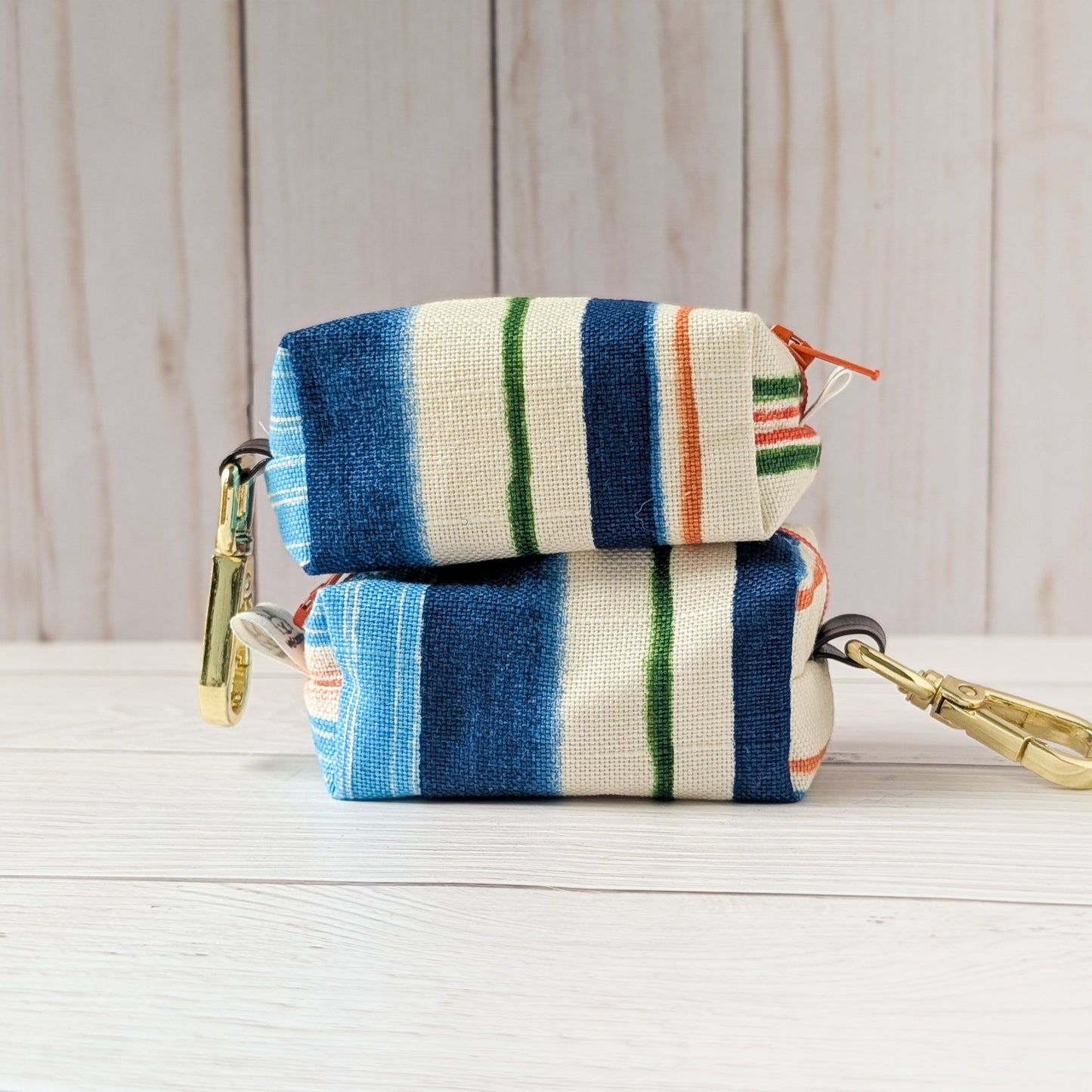 DESERT SHIP Poop bag holder