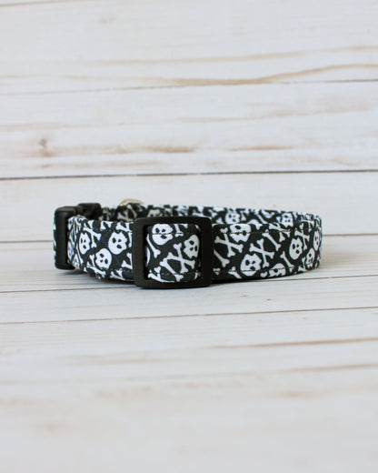 Skull and Crossbones Dog Collar