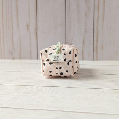 DOTTY Poop bag holder