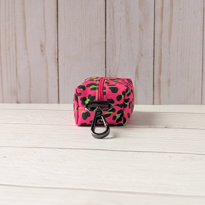 PINK LEOPARD Poop bag holder