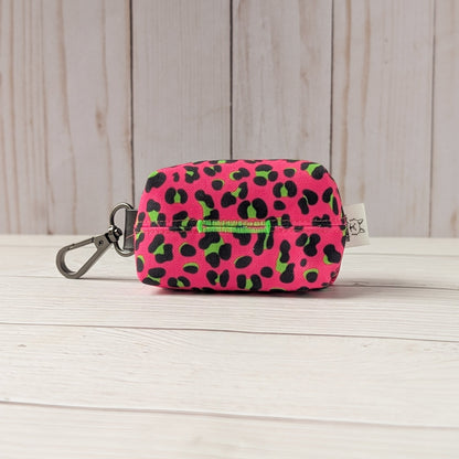 PINK LEOPARD Poop bag holder