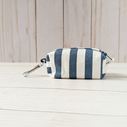 SAILING Poop bag holder