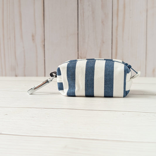 SAILING Poop bag holder