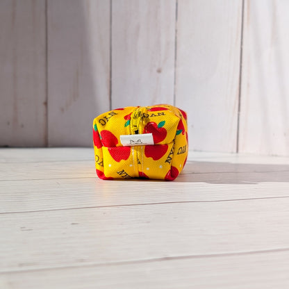 Taxi Cab Yellow NYC Apple Poop bag holder